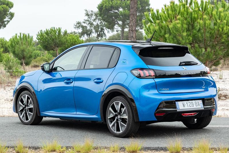 Peugeot e-208 P21 image