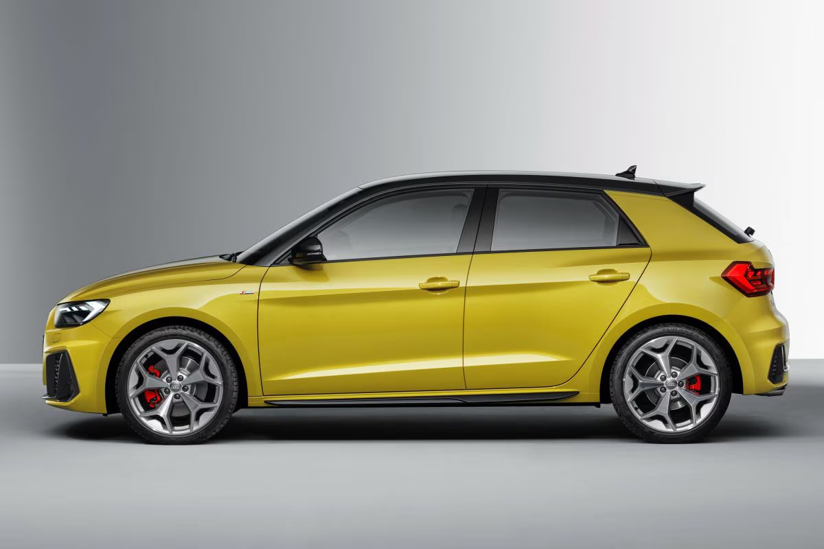 Afmetingen Audi A1 (2018+)