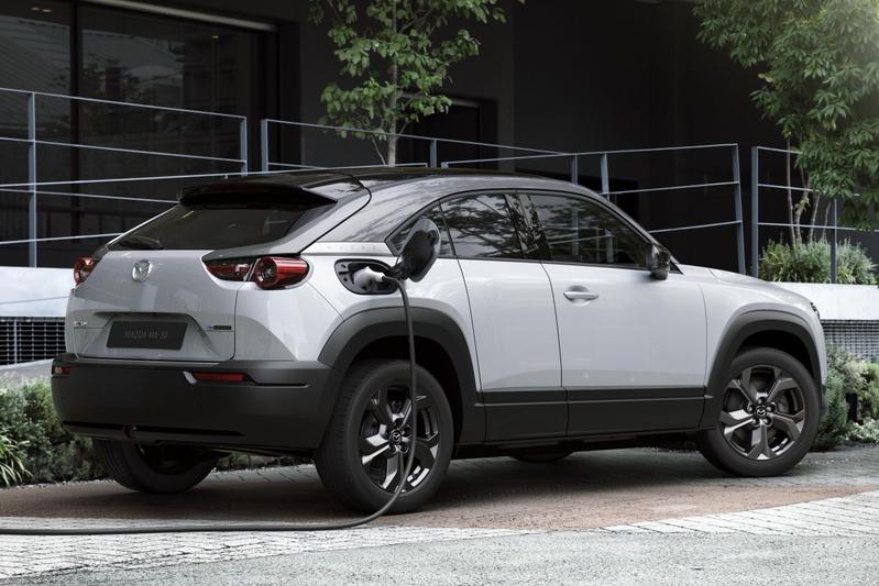 Mazda MX-30 DR R-EV image