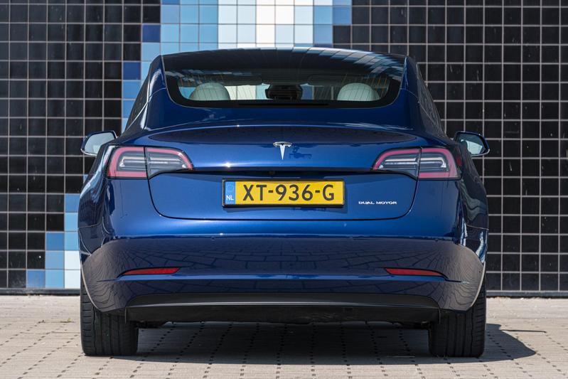 Tesla Model 3 AWD image