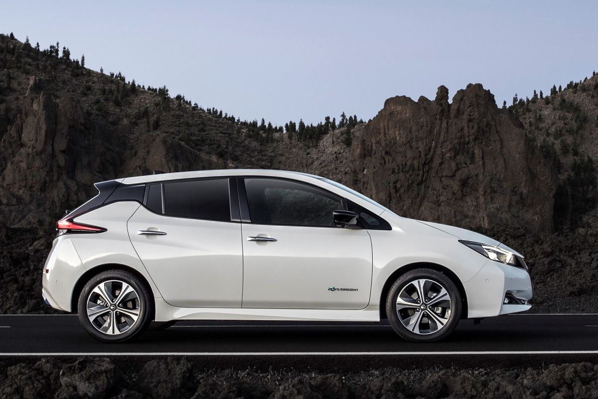 Nissan LEAF ZE1 tot €15.000 image