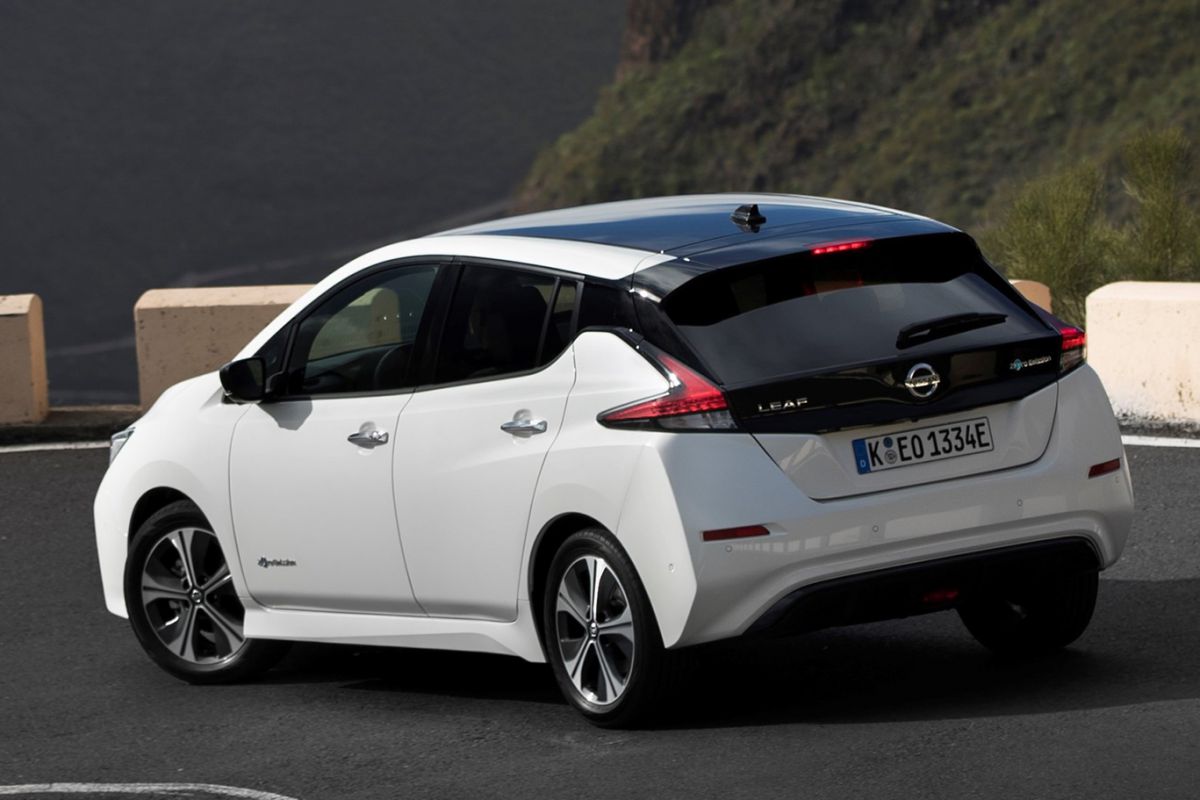 Nissan LEAF ZE1 tot €20.000 image