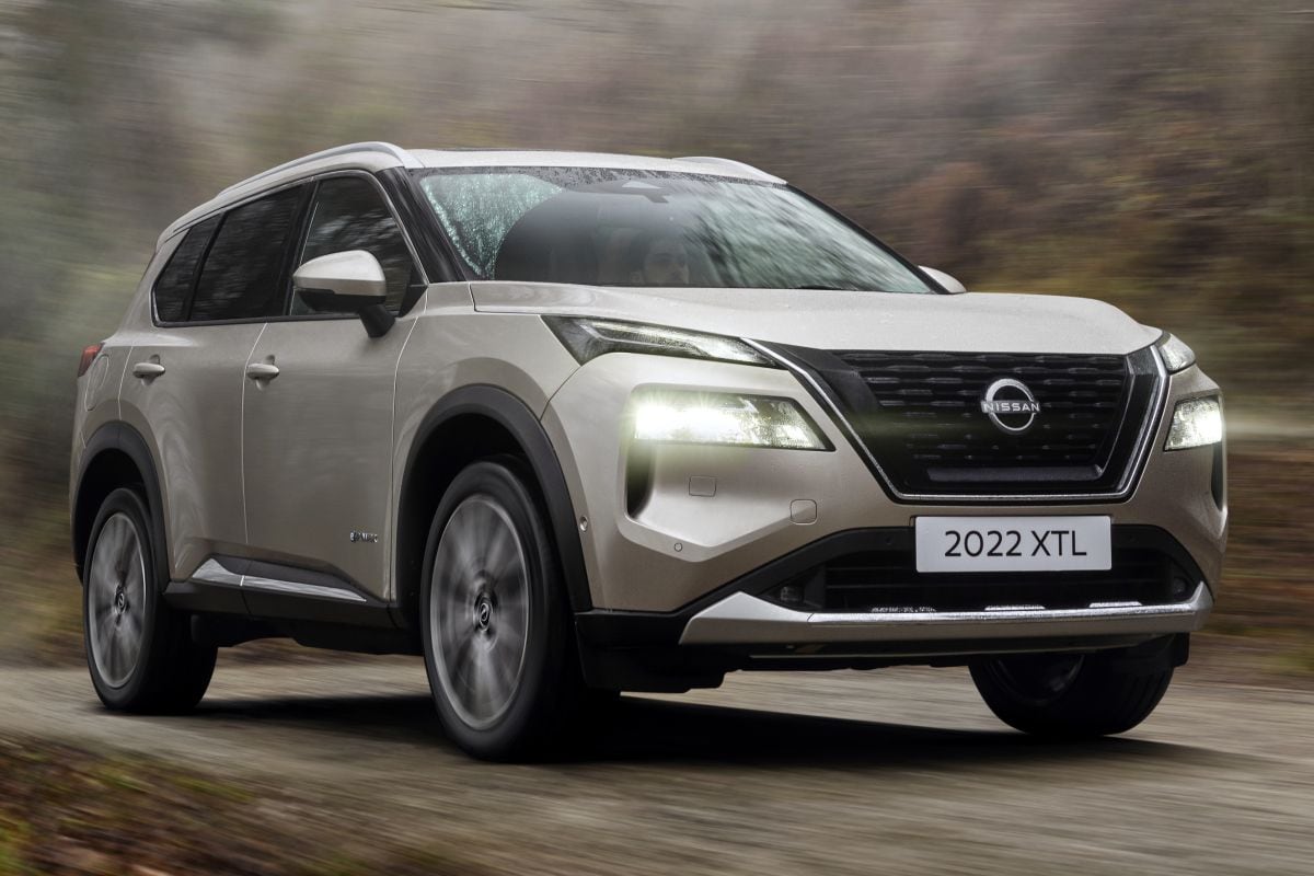 Nissan X-Trail T33 benzine image
