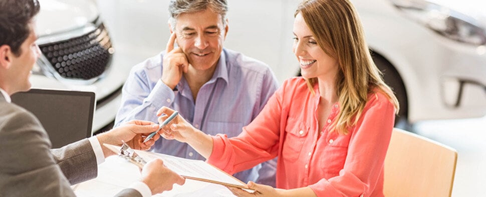 Onderhandelen over een auto doe je zo