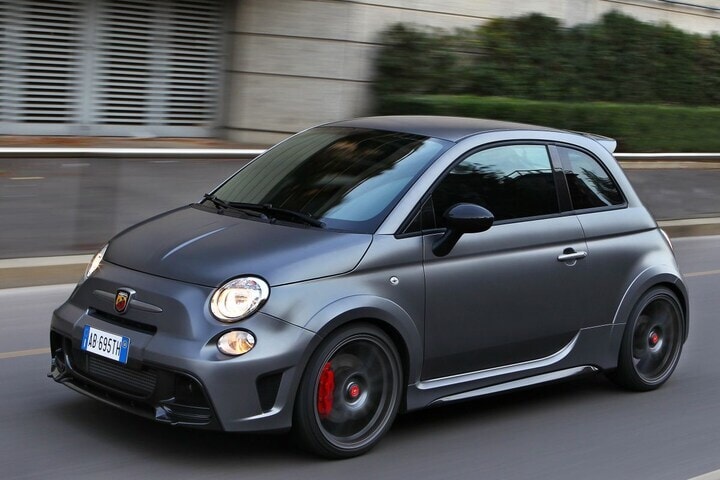 Afbeelding van een Abarth 695