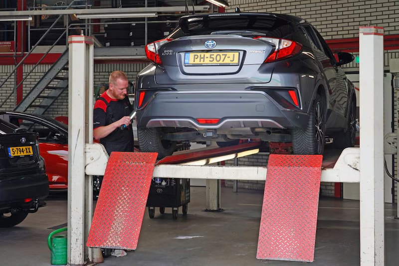 Waar moet ik op letten als ik mijn eerste auto koop?