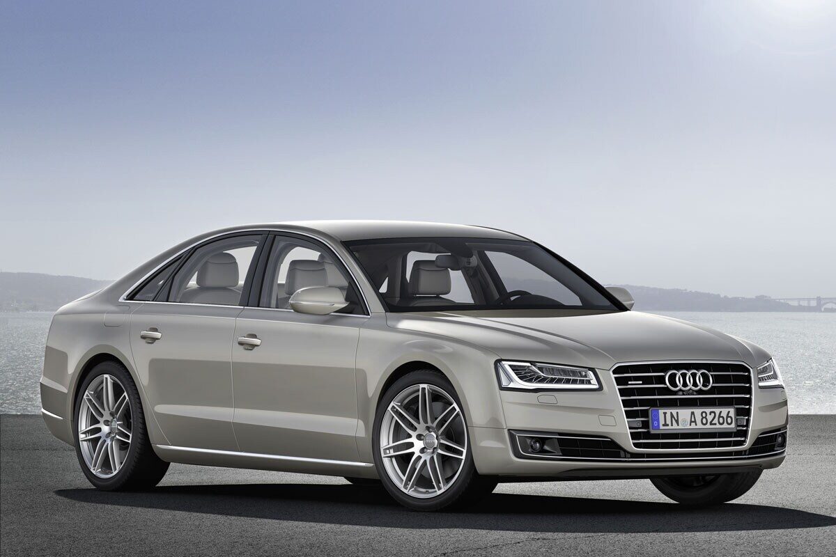 Audi A8 W12