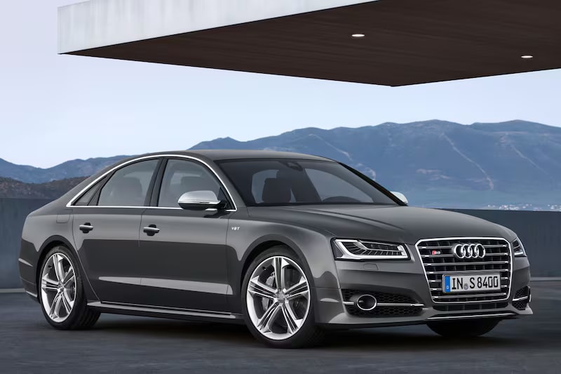 Audi S8 (2012-2018)