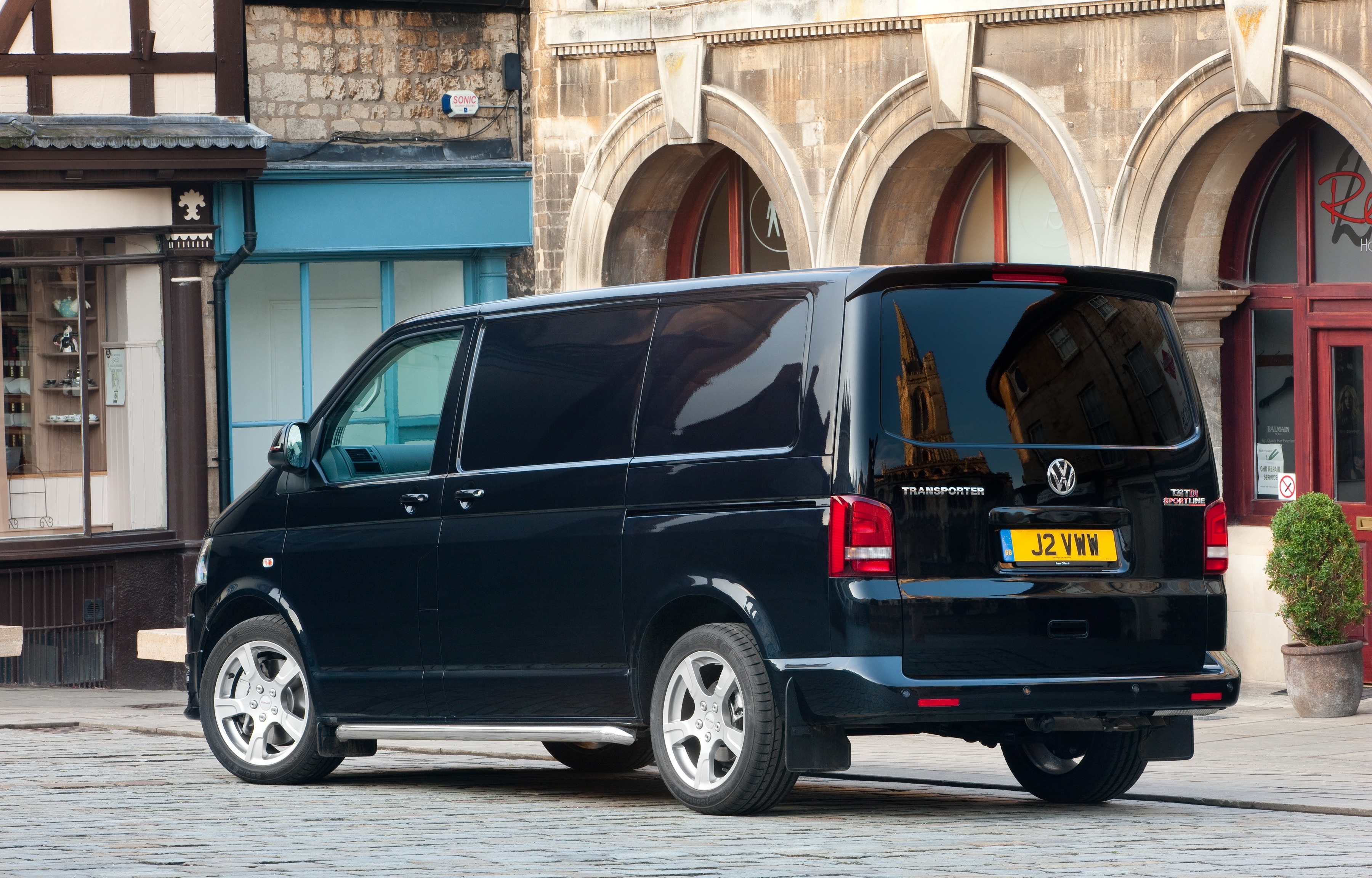 Beste middelgrote dichte bedrijfswagen van 2025