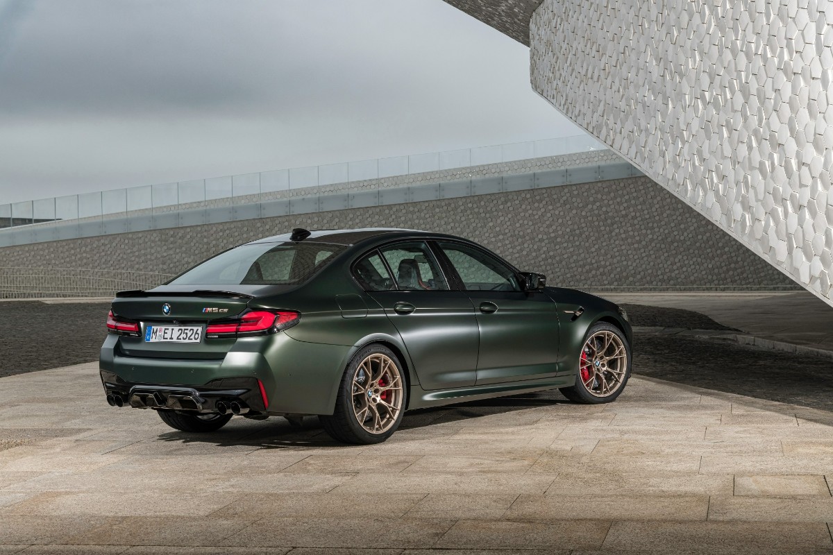 BMW M5 (1985-2024)