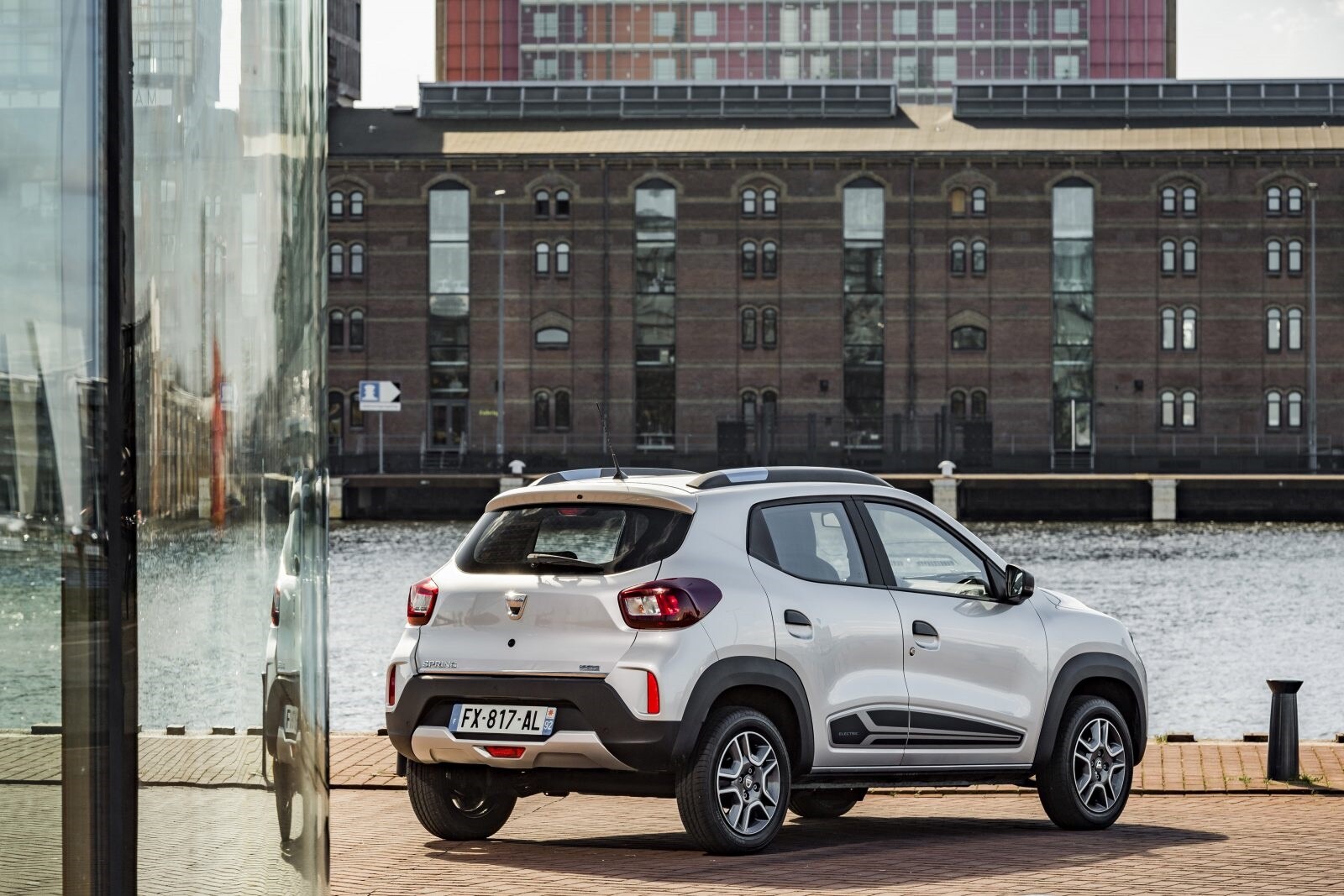 Modeleigenschappen Dacia Spring (2021+)