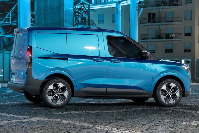Ford E-Transit Courier