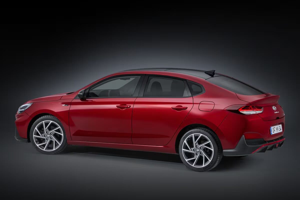Hyundai i30 Fastback (2020-2024)