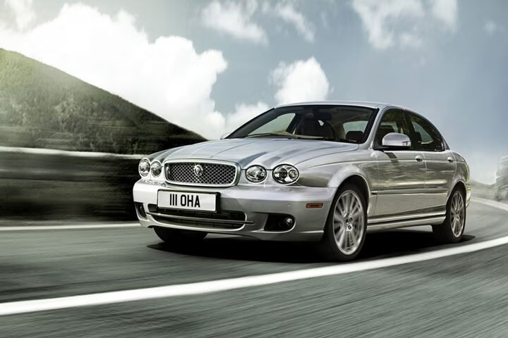 Afbeelding van een Jaguar X-Type
