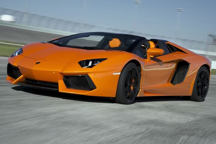 Lamborghini Aventador (2011 - 2023)