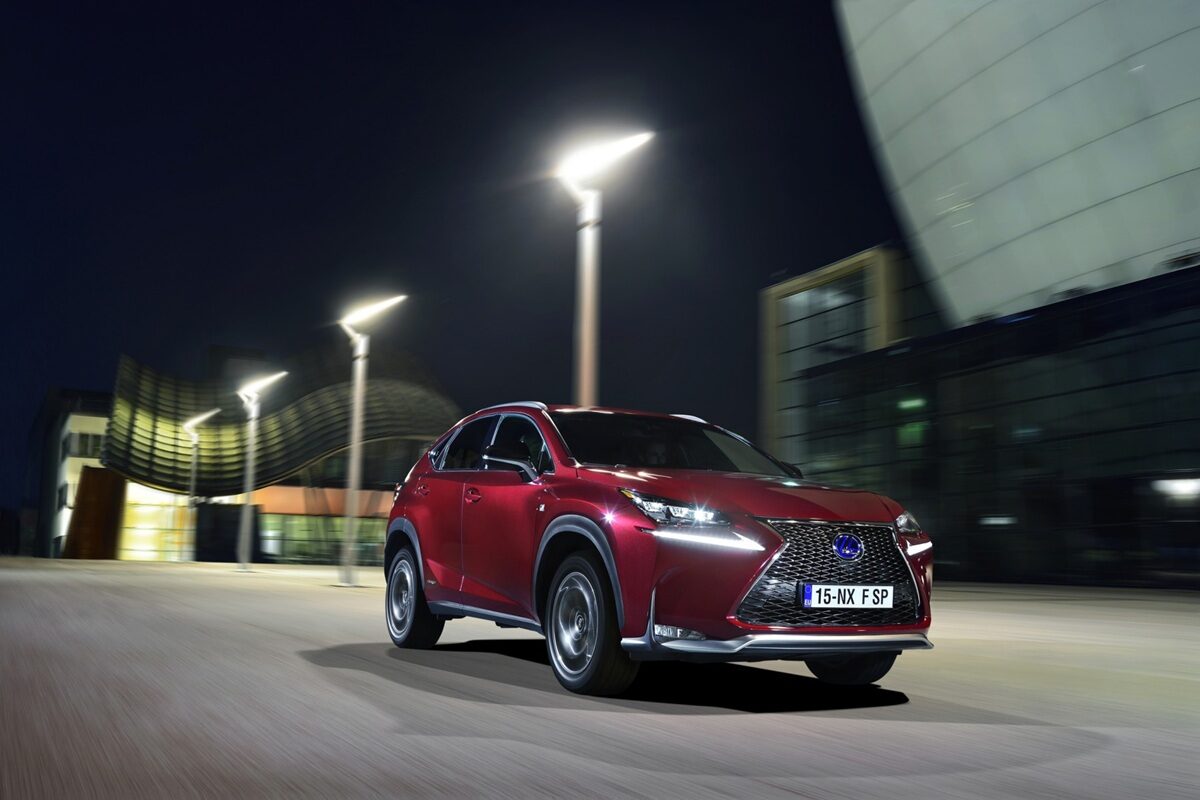 Lexus NX 300h