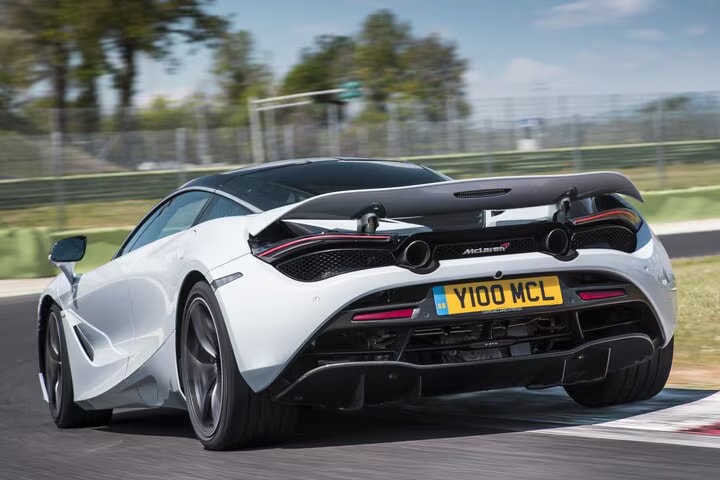 McLaren 720S (2017-2023)