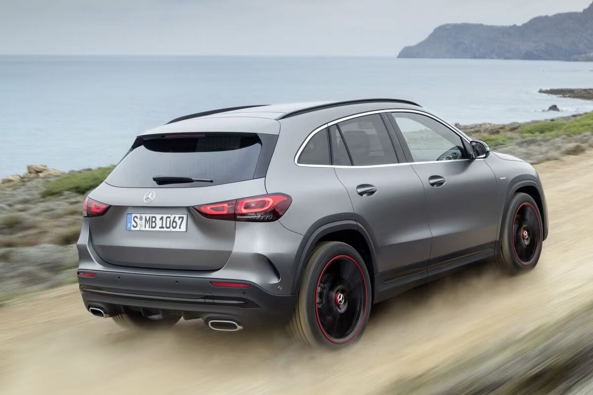 Mercedes-Benz GLA 200