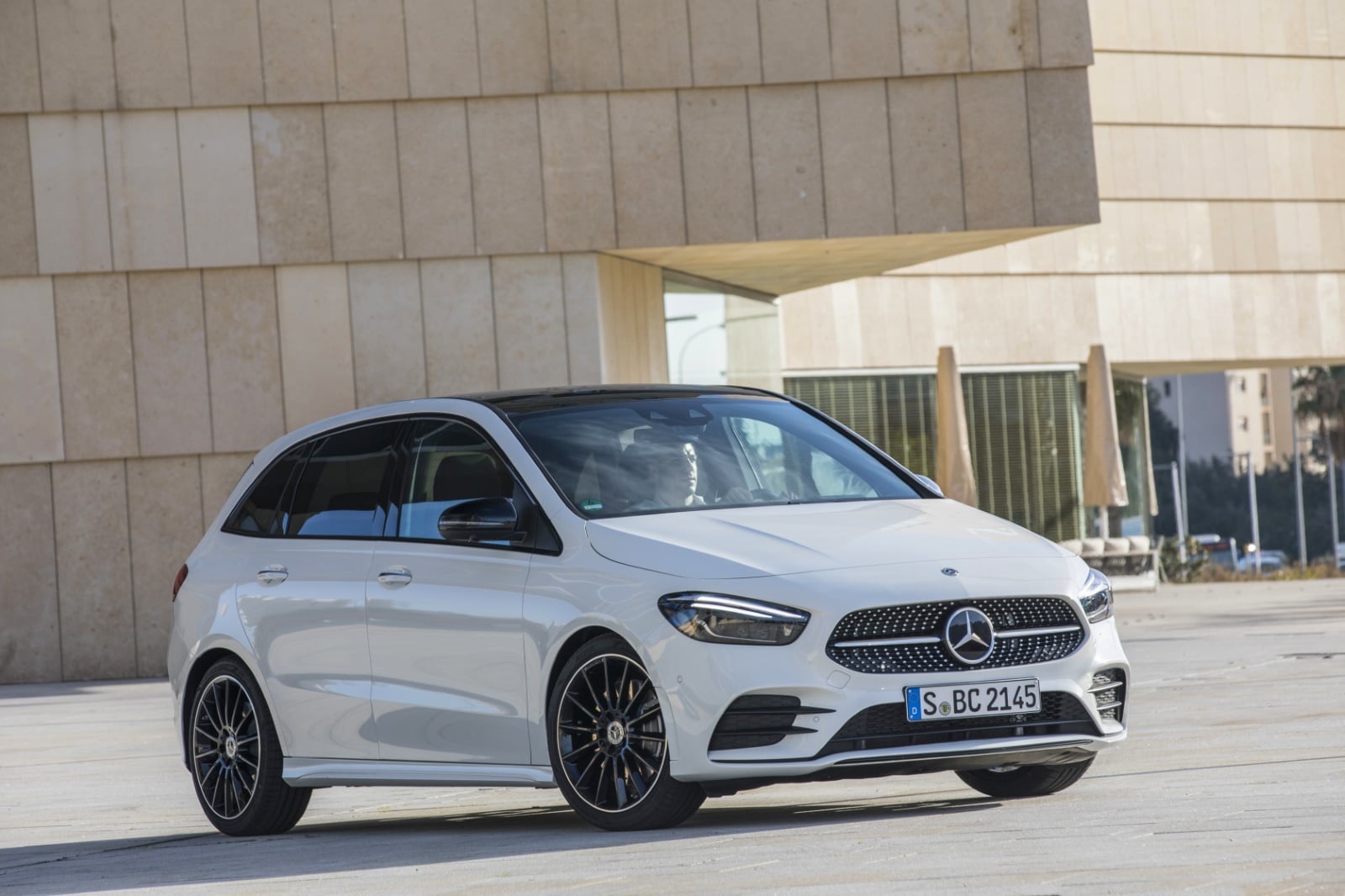 Een goede Mercedes-Benz deal? Zo doe je dat!