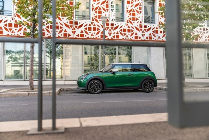 MINI Cooper (2023 - heden)