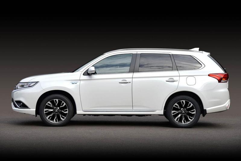 AutoTrack oordeel Mitsubishi Outlander (2012-2022)