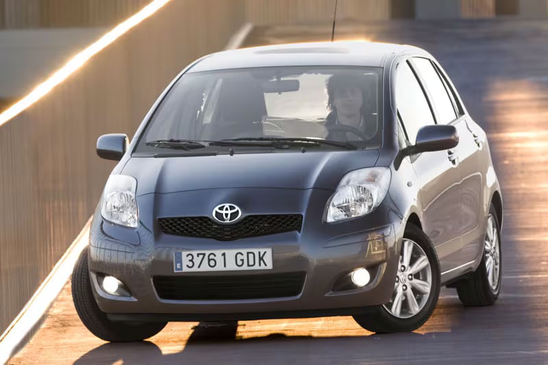 Afmetingen Toyota Yaris (2005-2011)