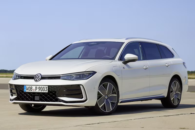 Volkswagen Passat B9 AOL (2024-heden)